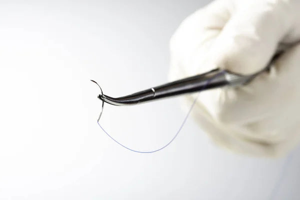 Non-Absorbable Sutures in Oral Surgery: Prolene vs PTFE